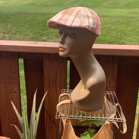 Hat by Broner - Picture 2 of 3